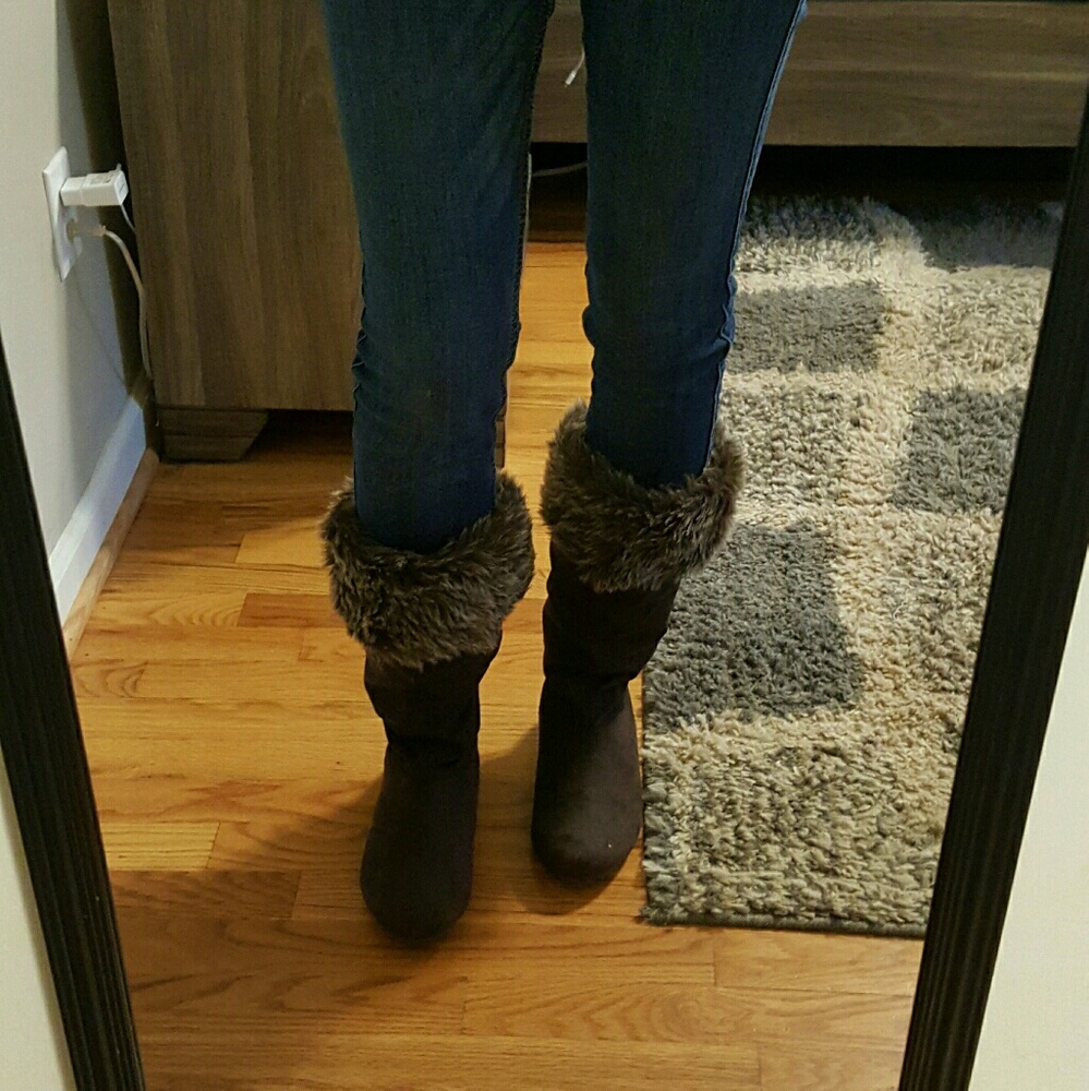 Rampage Brown Fur Boots size 8